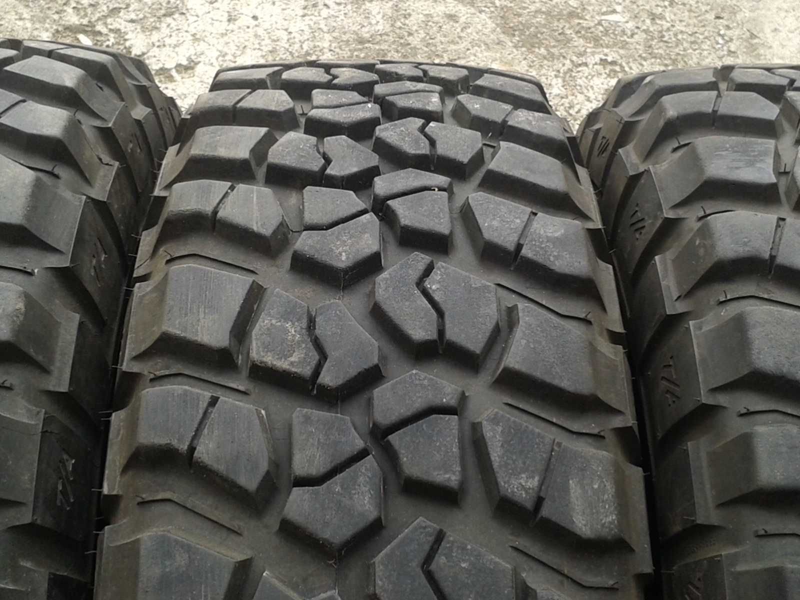 255/75R17 BFGoodrich Mud-Terratn T/A MT-ki