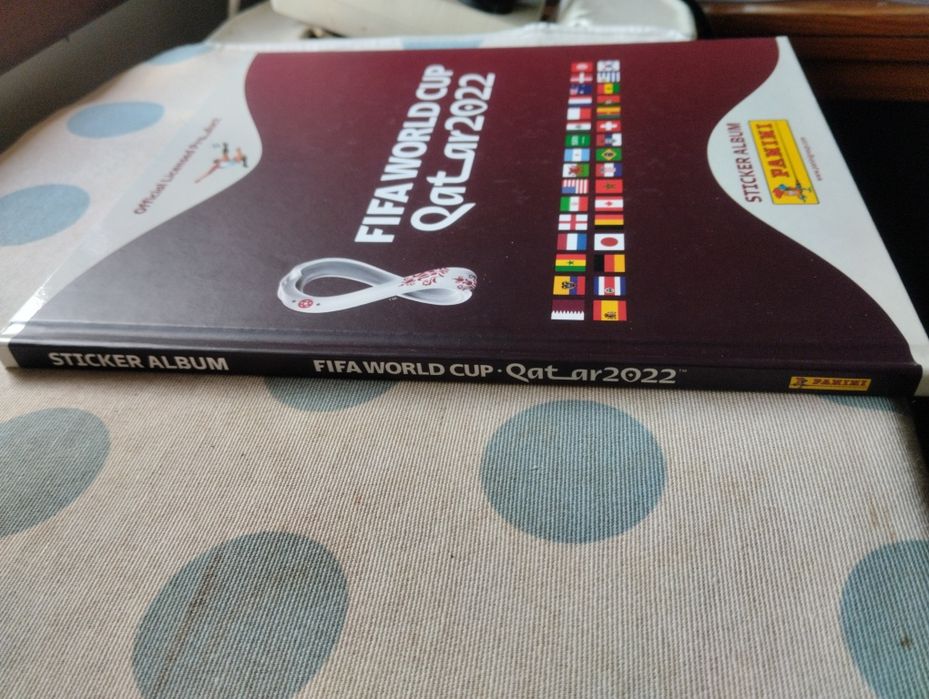 Caderneta capa dura do Qatar 2022