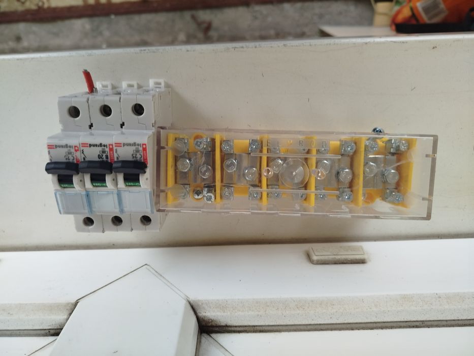 elektryczność    100zl
