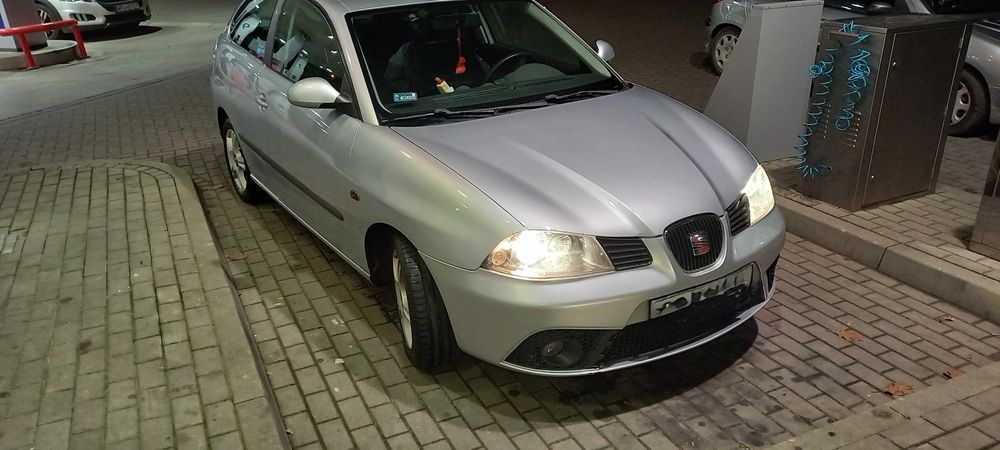 Seat Ibiza 1.4 KAT 2007 rok