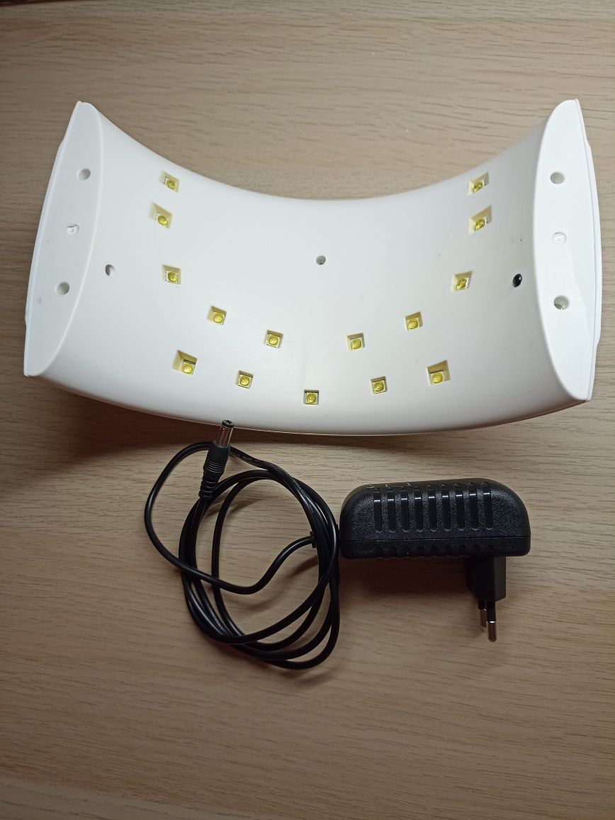 Lampa mostek UV/LED 24W do paznokci