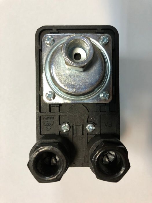 Włącznik Wyłącznik Ciśnieniowy do Hydroforu 1/4'' Hydrofor