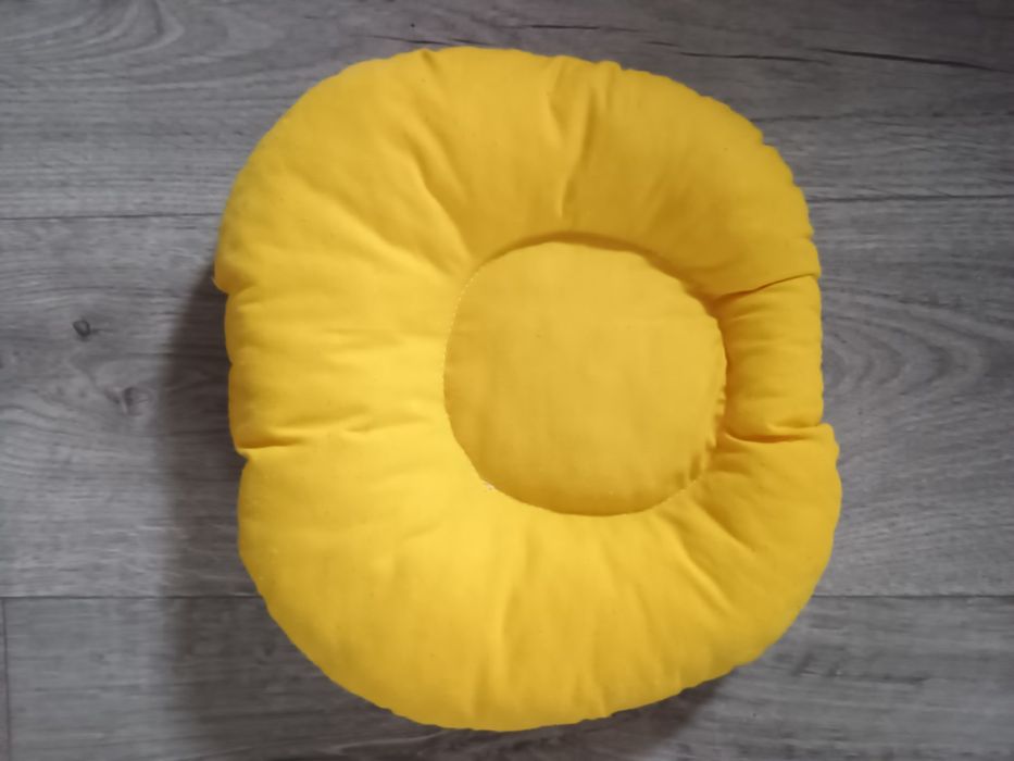 Бортики в дитяче ліжко, балдахін, тримач для балдахіна, подушки