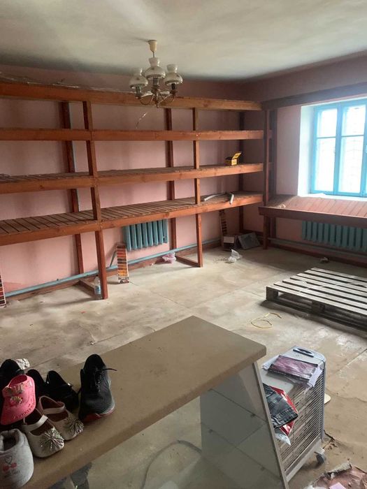 Продаж приміщення