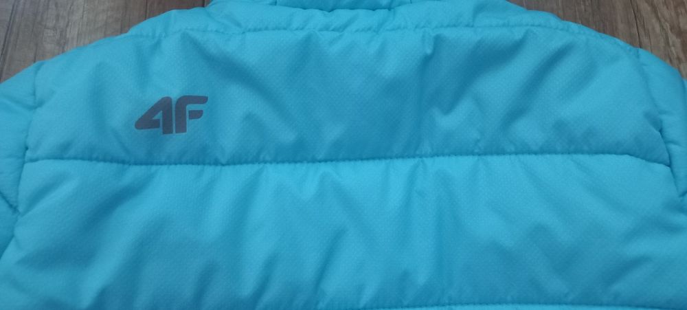 4F kurtka dziecięca przejściowa zimowa niebieska 122cm