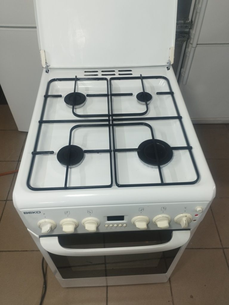 Плита газова з духовкою електричною Beko