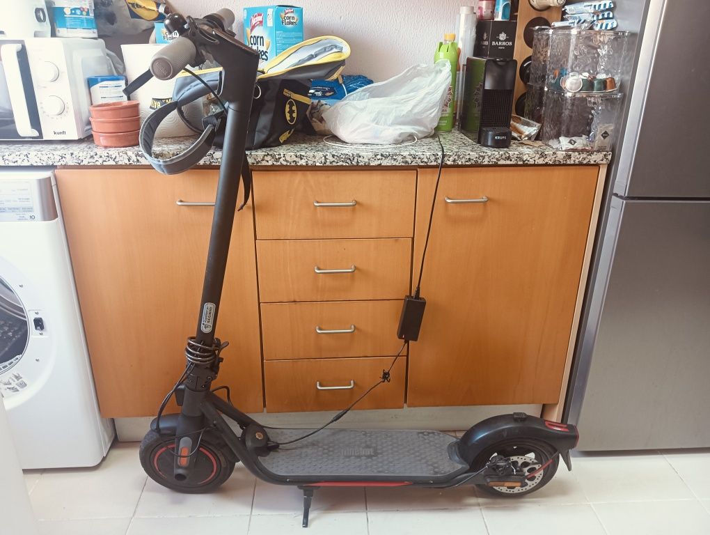 Trotinete elétrica ninebot segwaiF20