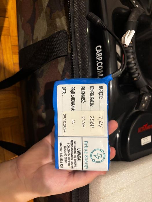 Boatman łódka zanętowa Actros  eho+GPS