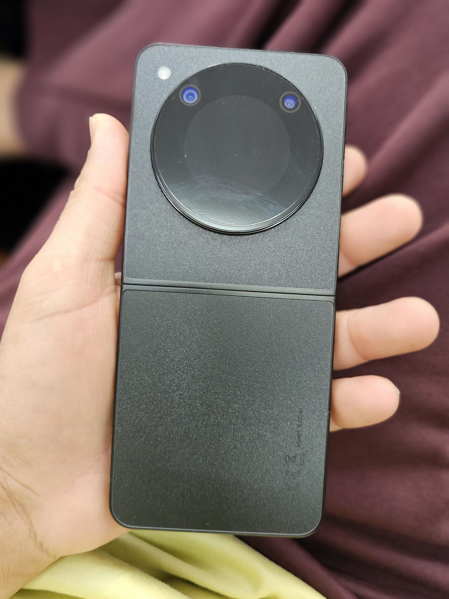 Zte nubia flip...5g..256gb/8+12gb