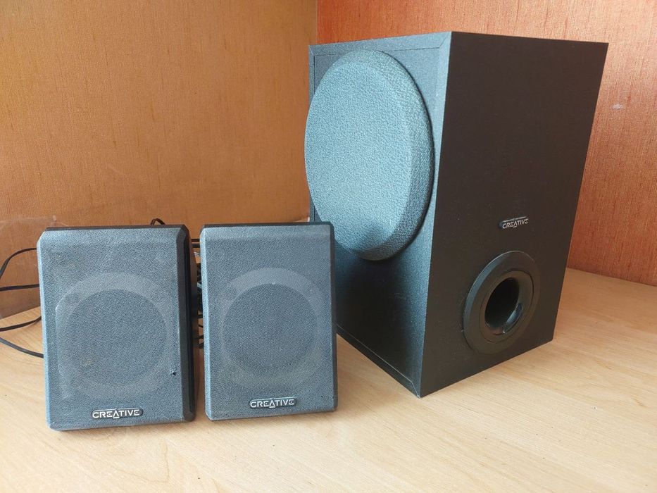 Комплект из 6 колонок и 2 сабвуфера