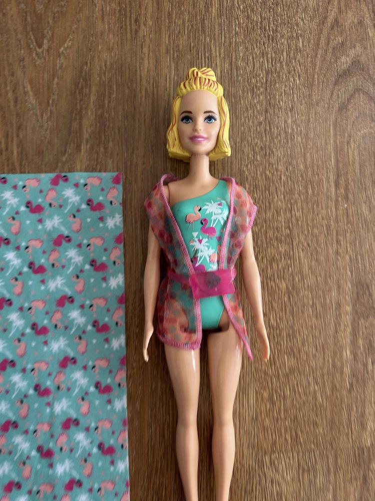 Lalka Barbie Color Reveal Kolorowa niespodzianka Wakacyjna