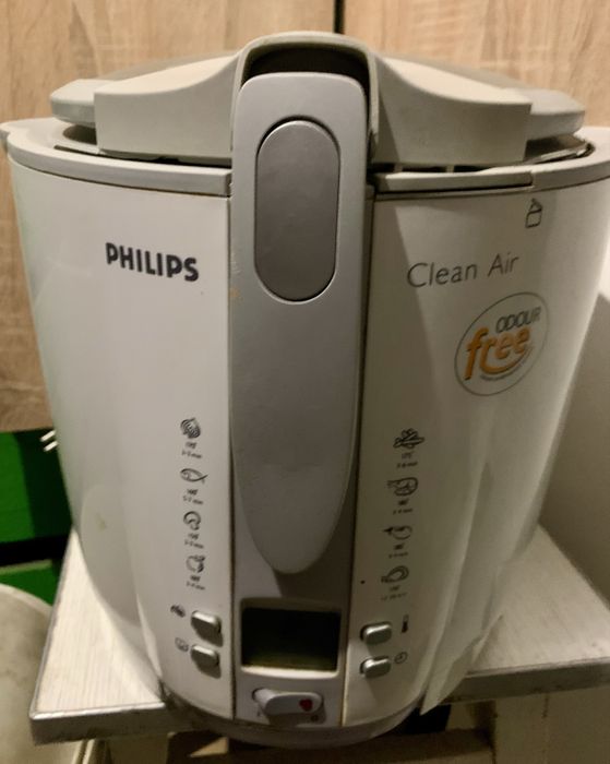 Фритюрниця Philips Clean Air HD6180