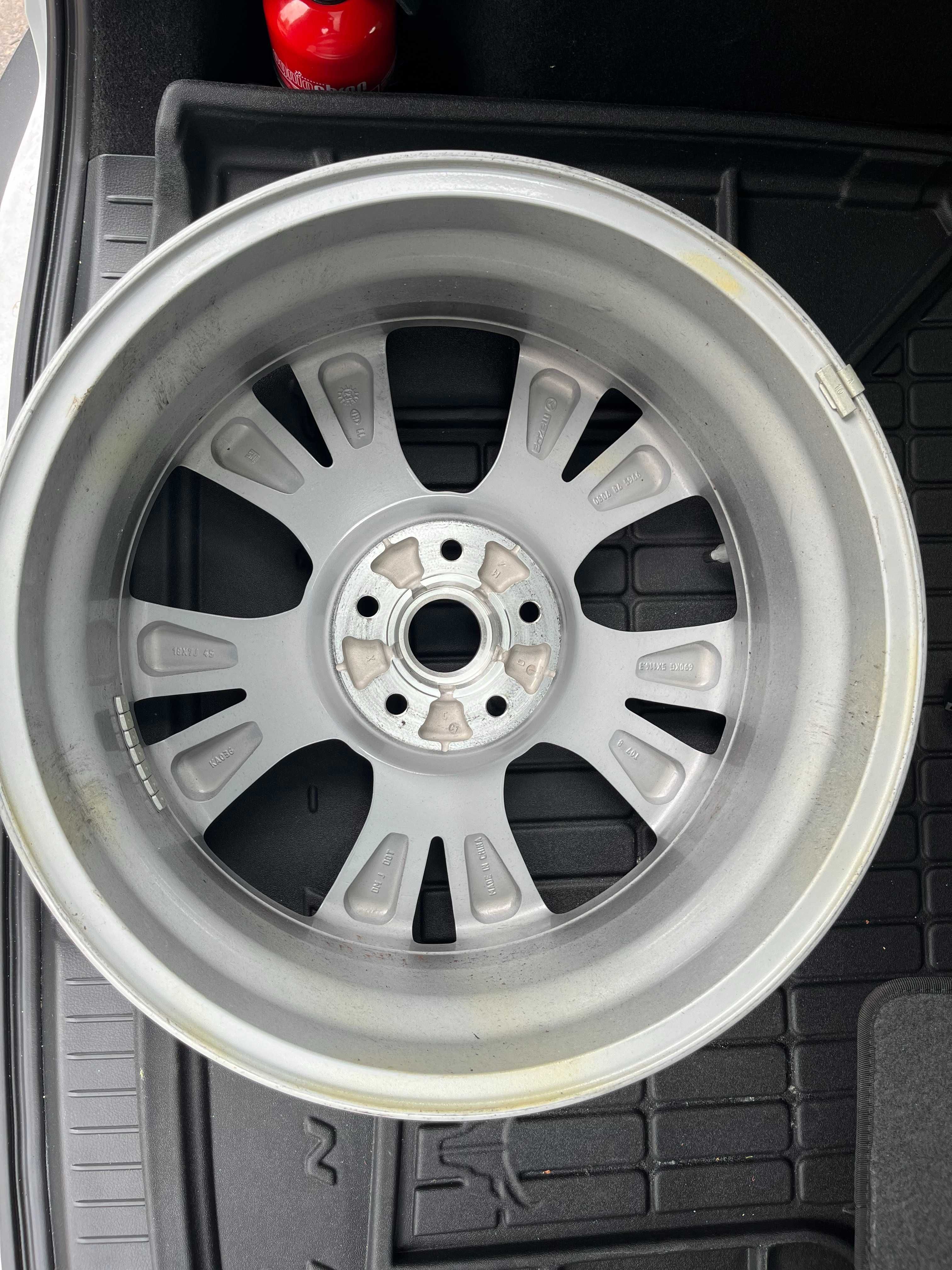 Nowe Felgi Mazda 18x7j 45 z czujnikami