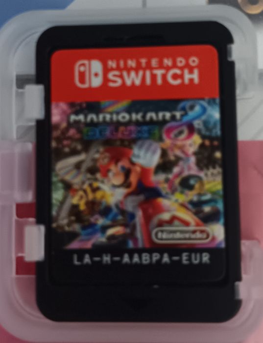 Mario Kart 8 Deluxe + 2 volantes Nintendo Switch