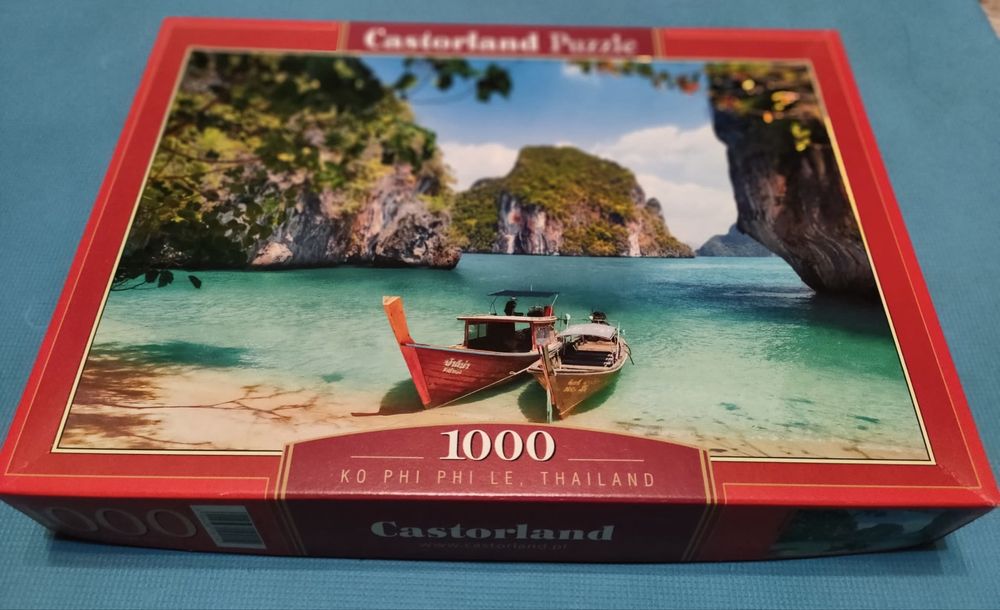 Продам Пазлы 1000 деталей Castorland