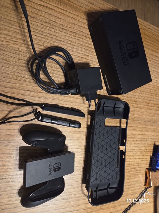 Nintendo Switch V2  cały komplet.