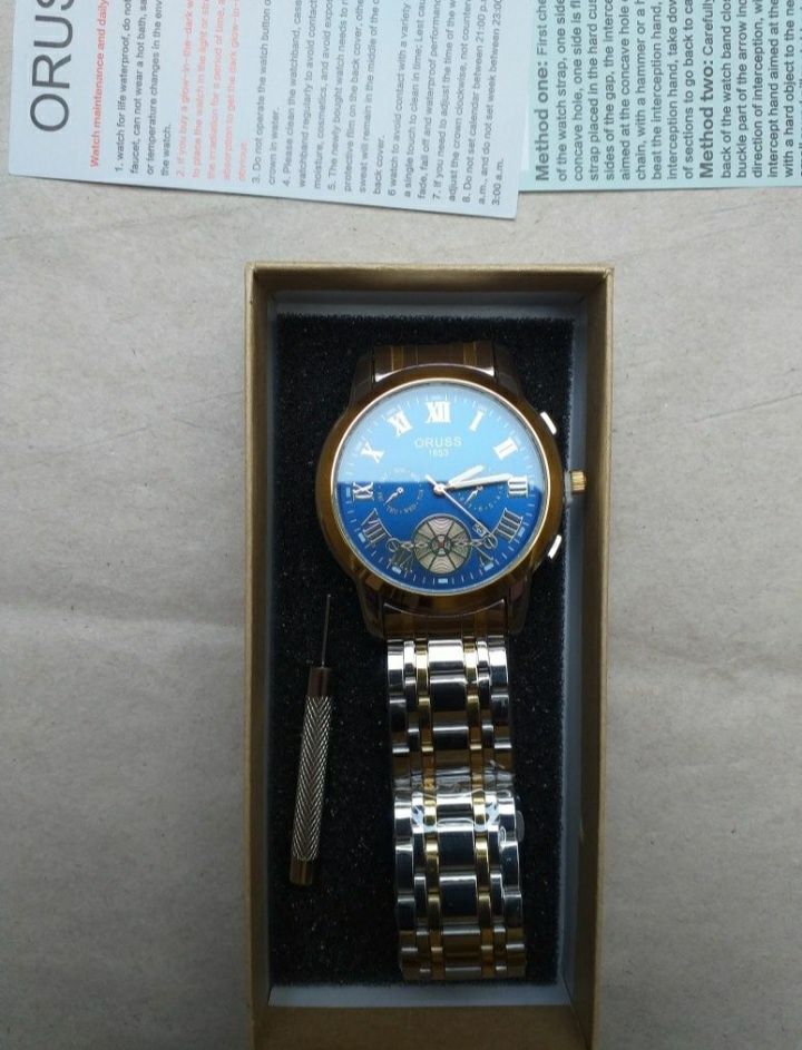 Nowy piękny klasyczny zegarek męski damski niebieski.