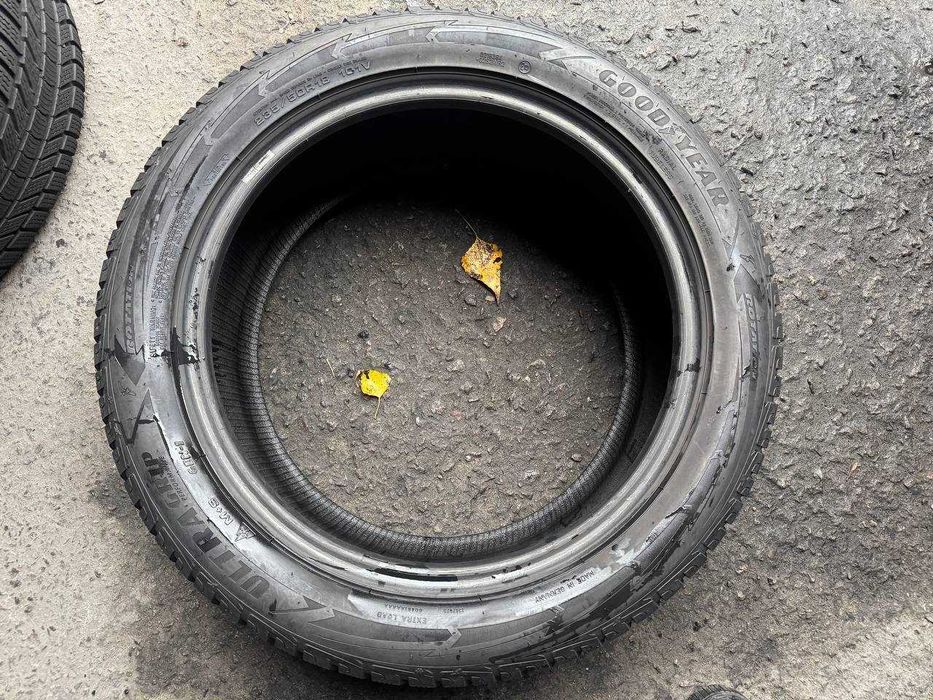 Шини зима 235/50/R18 GoodYear Ultra Grip