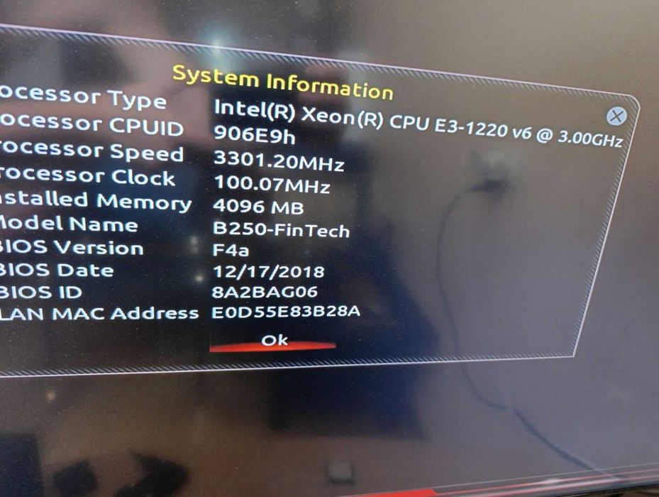 Gigabyte B250 fintech + xeon e3 1220v6+DDR4-16GB