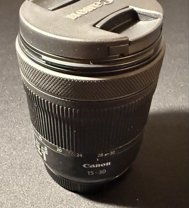 Canon RF 15–30mm f/4.5–6.3 IS STM – szerokokątny obiektyw RF