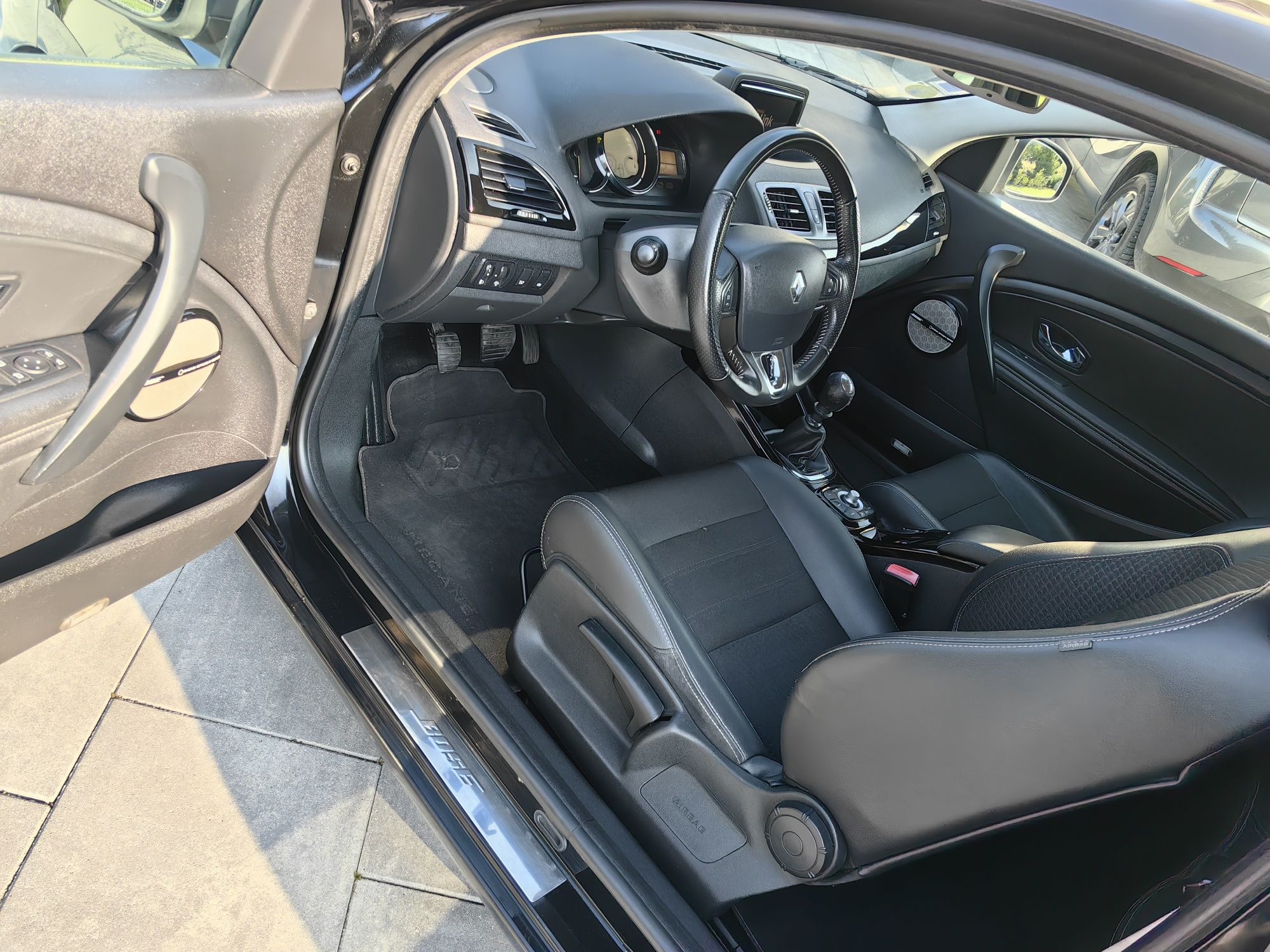 Renault Megane 2015r wersja BOSE 1.6 DCI 130 KONI