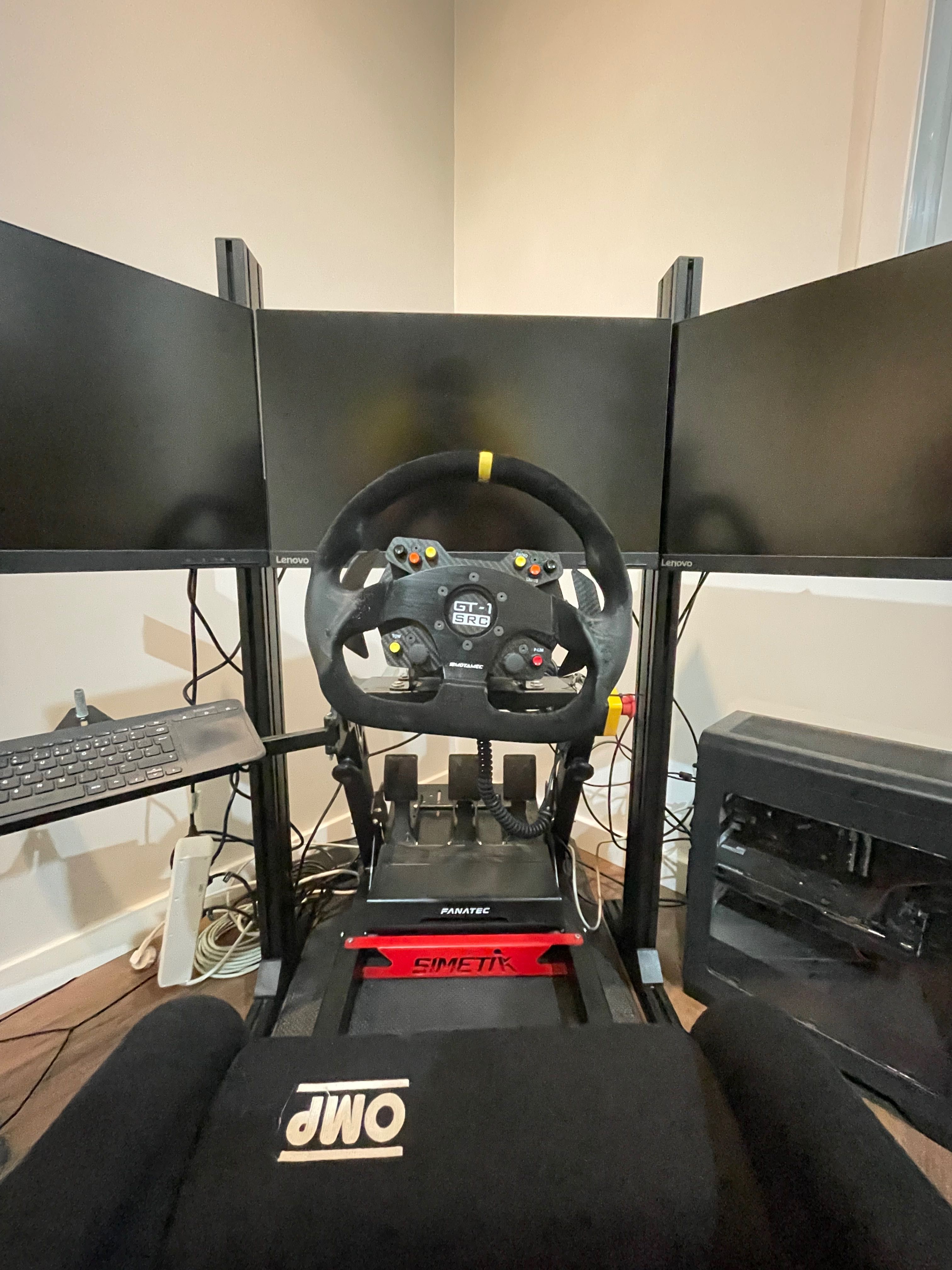 Simulador de corridas [simracing)