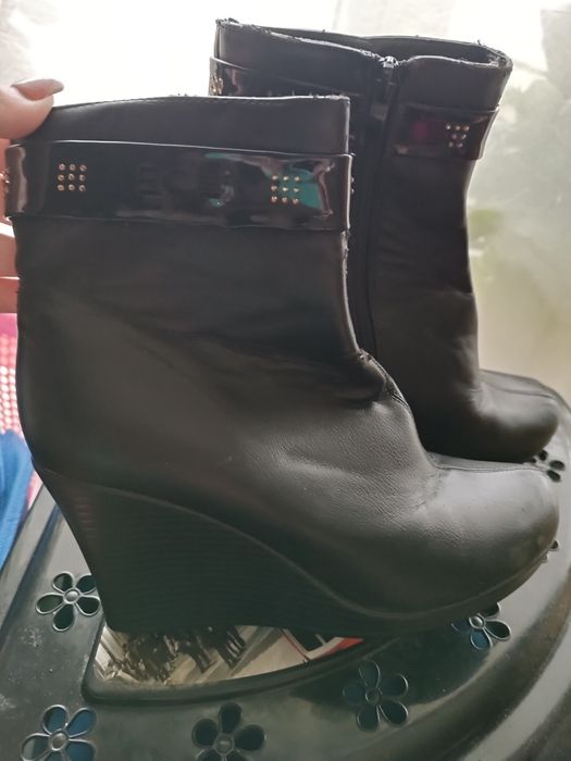 Віддам нові 41 розмір