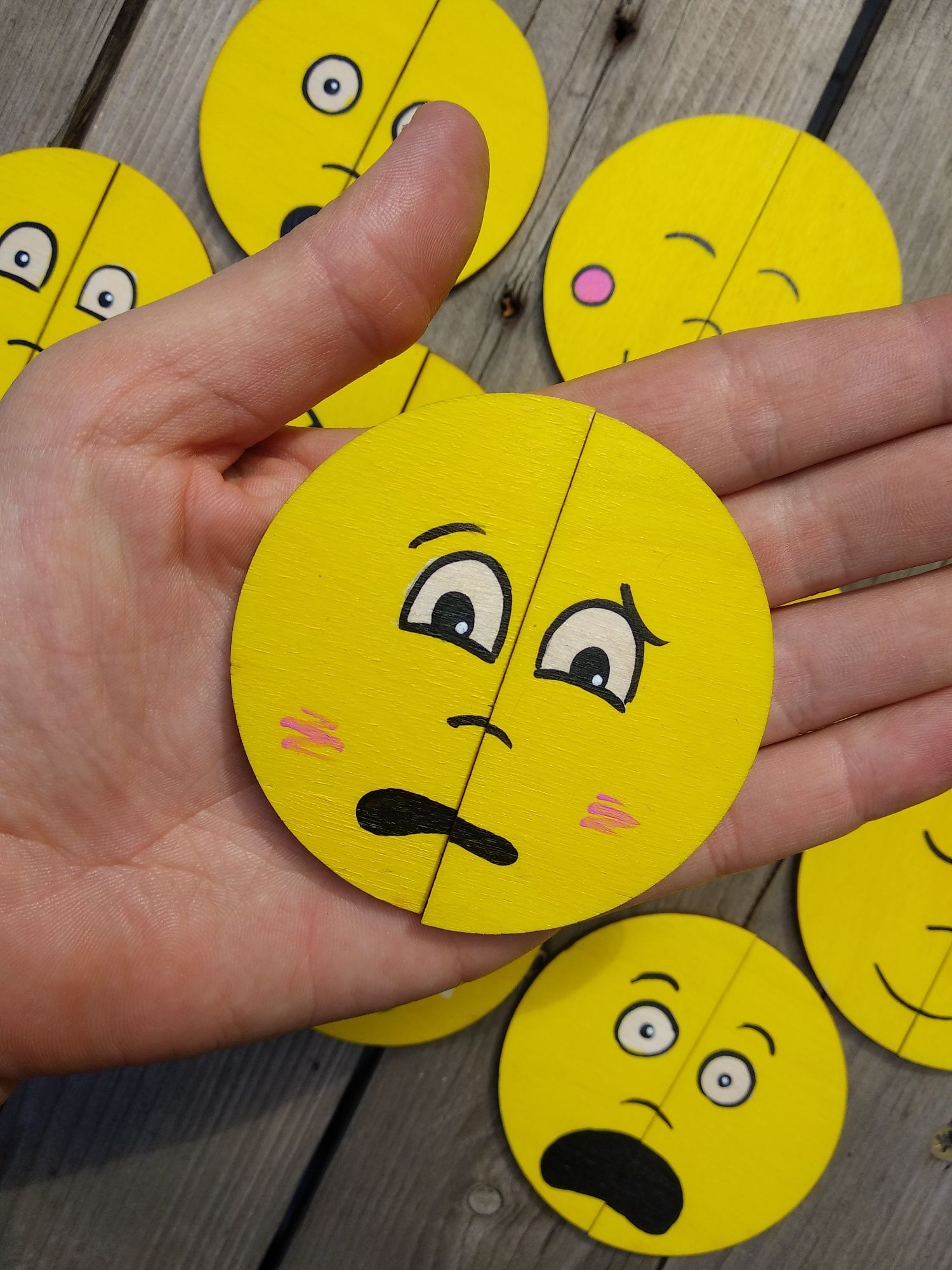Puzzle emocje, TUS, terapia, pomoce dydaktyczne,