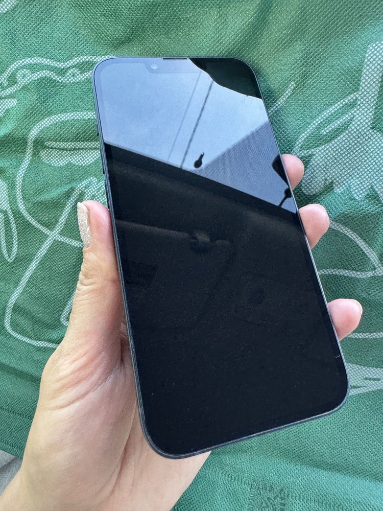 iPhone 13 256gb Неверлок акб 94% Black айфон 13
