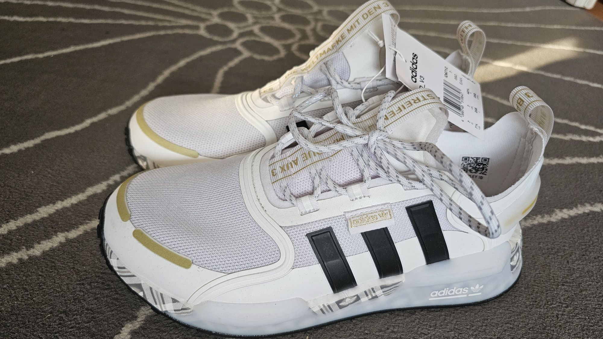 Buty Adidas NMD_R1 V3 Shoes ID6712 Nowe