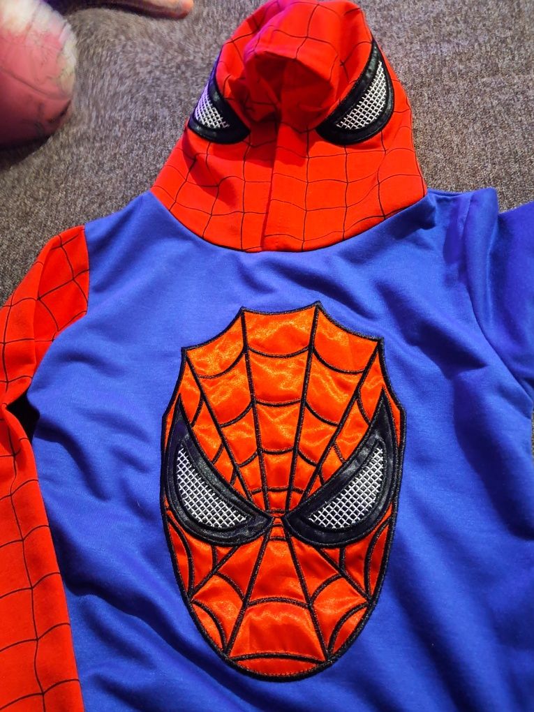 Dres nowy 122 Spider-Man