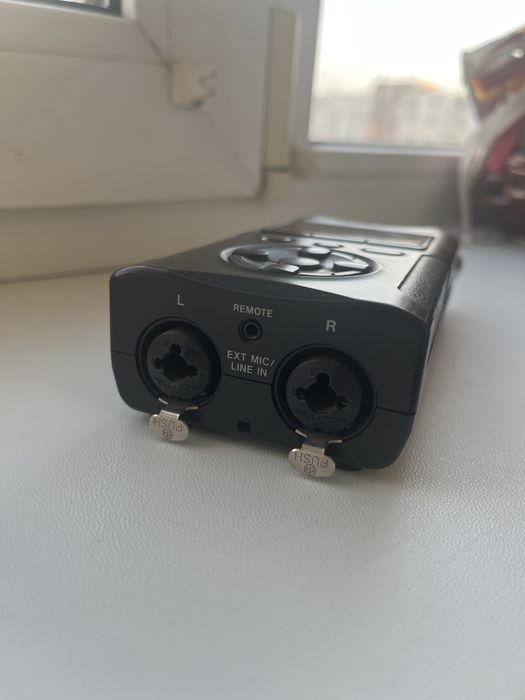 Рекордер/Диктофон Tascam dr 40