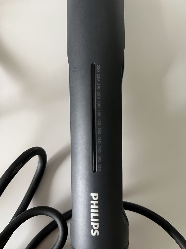 Prostownica Philips 5000