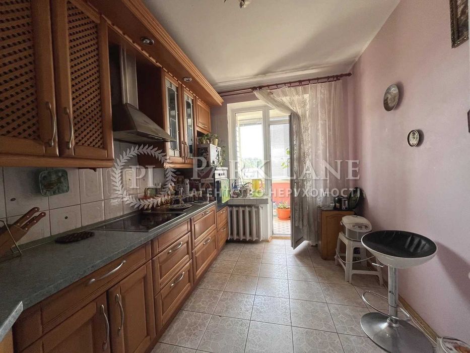 3К Старонаводницька, 8 Печерський р-н Центр