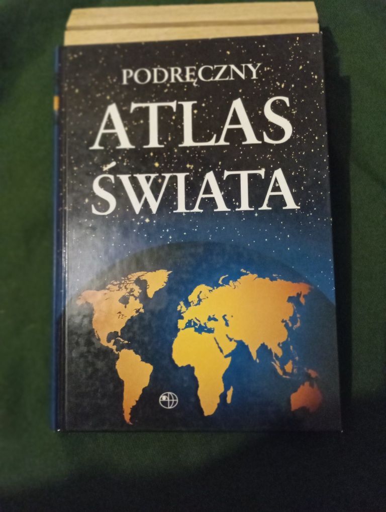 Podręczny Atlas Świata książka w