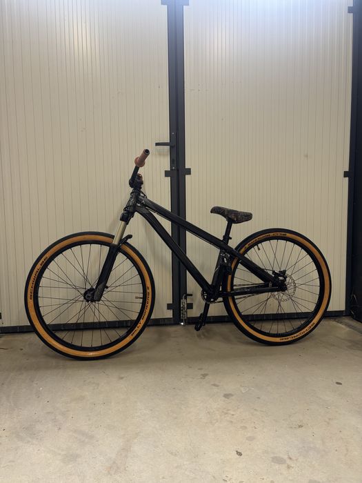 Rower Octane One Zircus [dirt, dartmoor, ns bikes, specialized, rower]