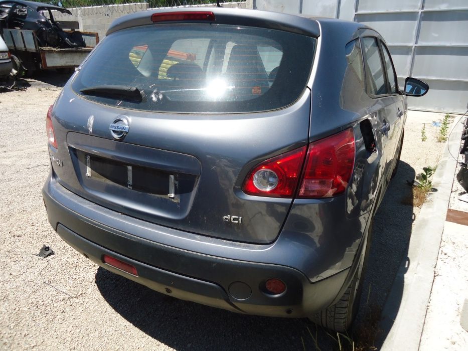 Nissan Qasqhai 2.0 dci (M9R832) de 2008 só ás peças