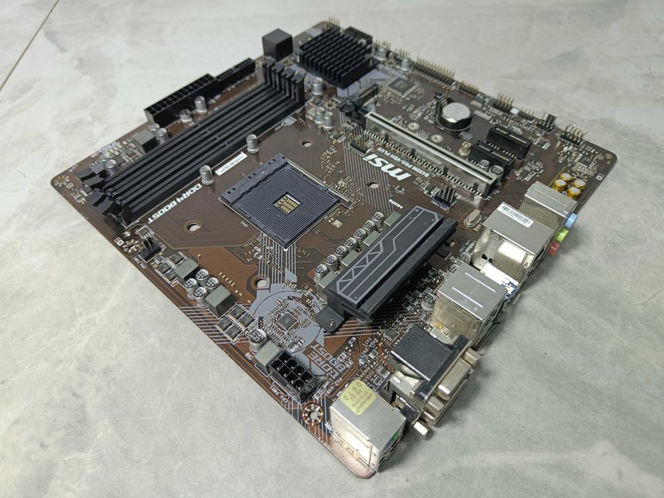 Материнська плата MSI B450M PRO-VDH PLUS sAM4 B450 чіпсет під RYZEN