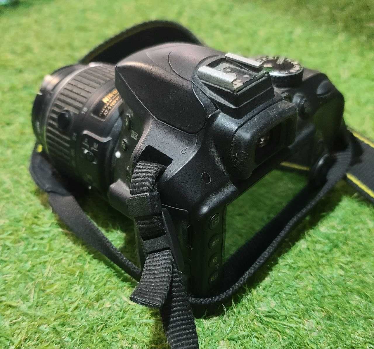 Nikon D3300 II Kit Black