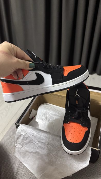 Кроссовки джордан новые