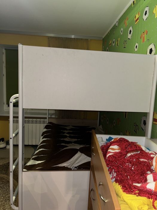 Продається двох'ярусне ліжко Б/В