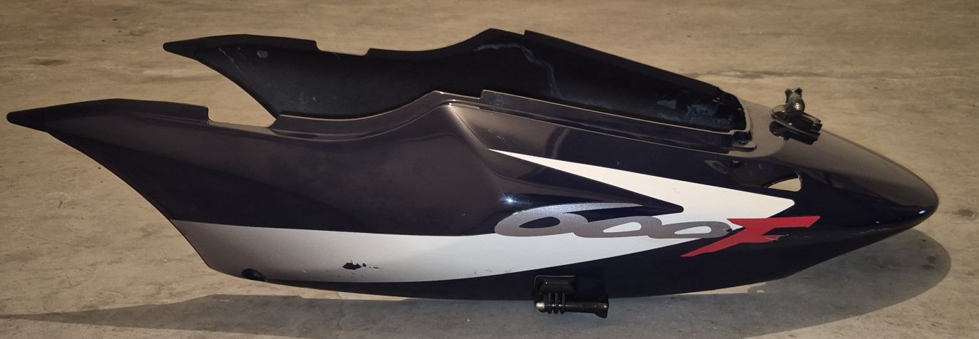 Carenagem traseira Honda CBR 600F4i