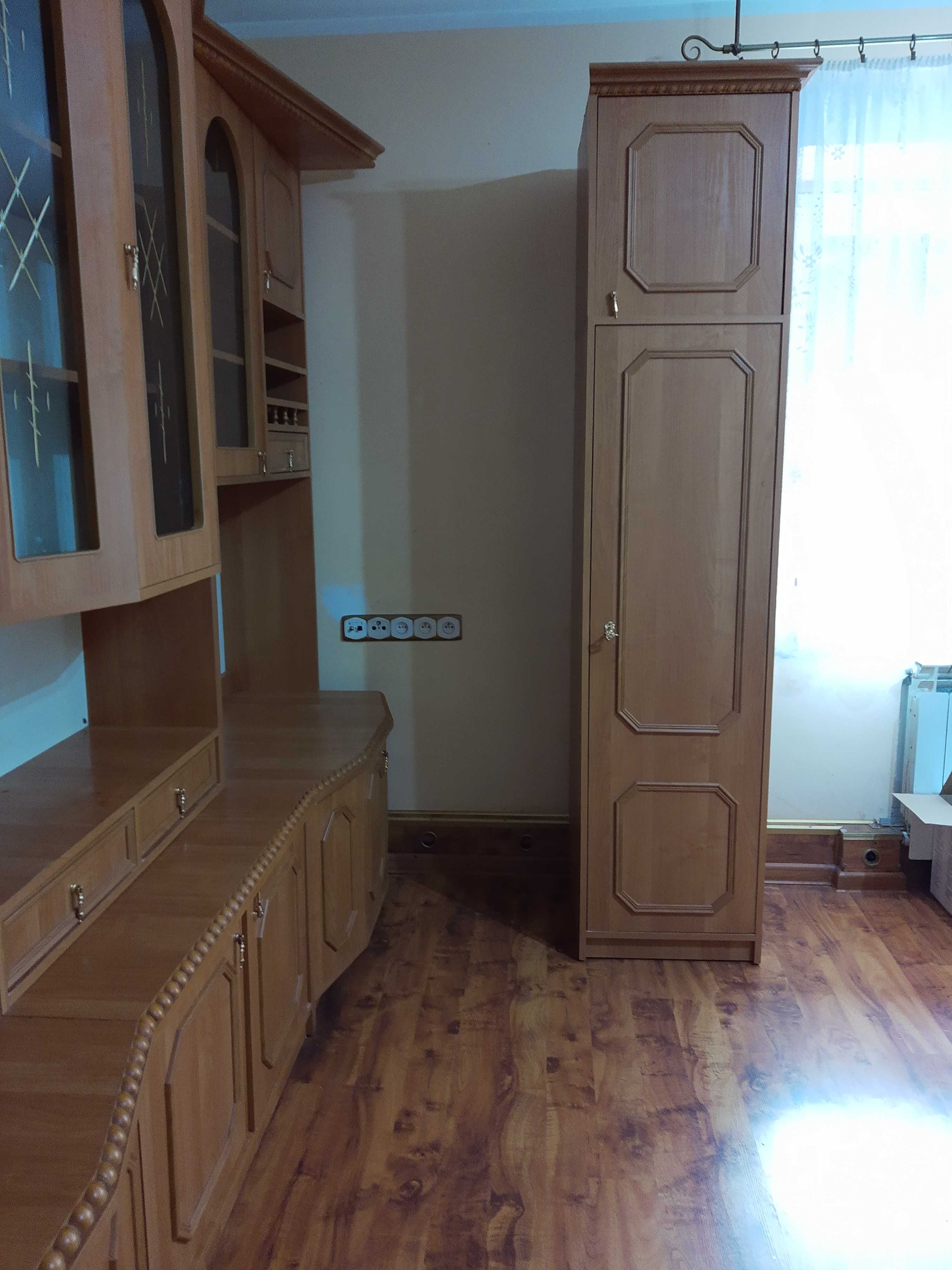 Meble do pokoju meblościanka 5 segmentów