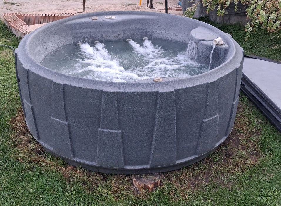 Jacuzzi ogrodowe, dżakuzzi, balia, basen