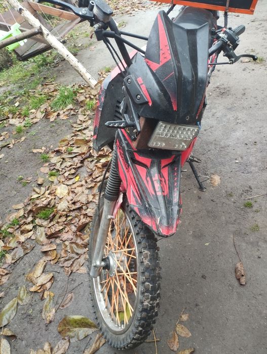 Продам шенерей 200 кубів