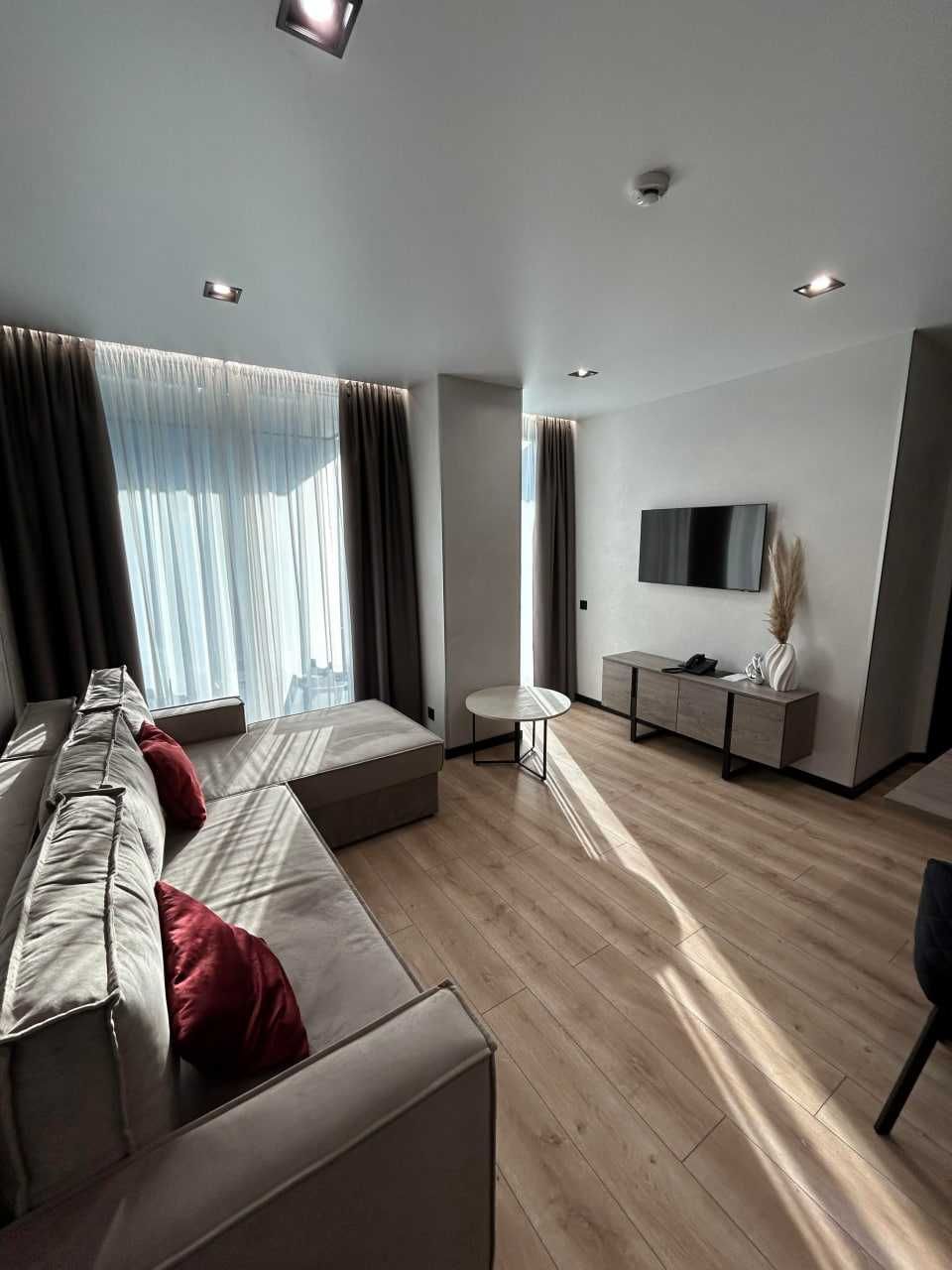 Довготривала оренда 1к+студії в Glacier Premium Apartments, Буковель