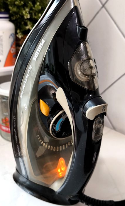 Парова професійна праска Philips azur Performer Plus 2600w утюг