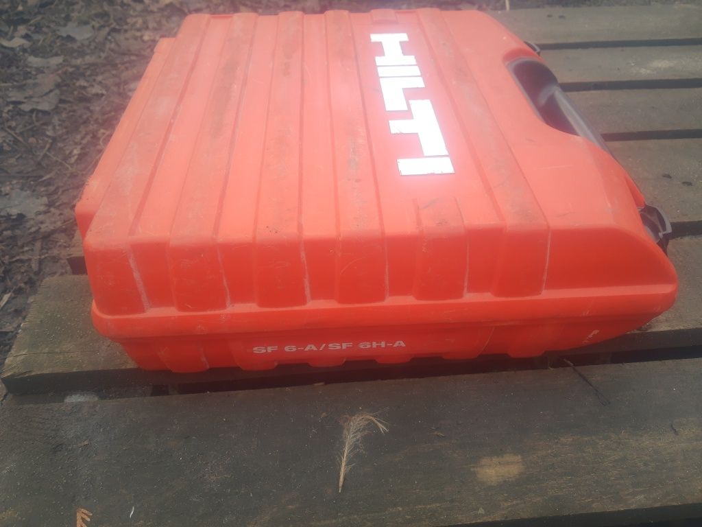 Walizka kufer skrzynka HILTI elektronarzędzia narzędzia polecam okazja