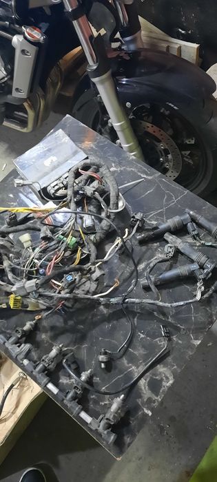 Проводка в зборі Suzuki hayabusa 1300r