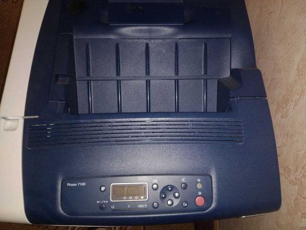 Принтер Xerox Phaser 7100